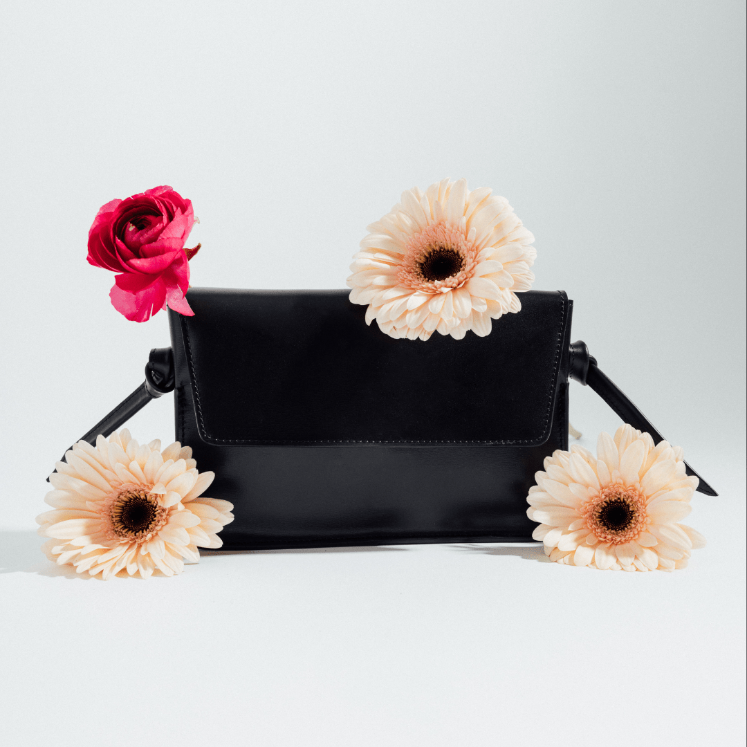 Pretty Clutch - Nappa Premium Black - ann kurz