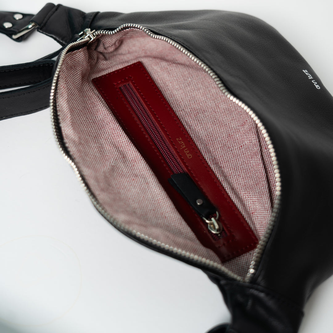 Fanny Pack - Nappa Black Silver Details