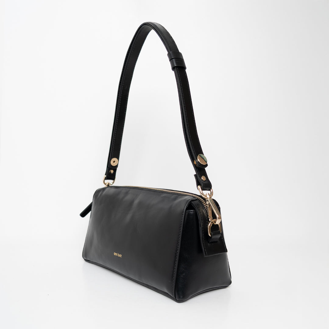 Light Shoulder - Shiny Nappa Black with Gold-Tone Details