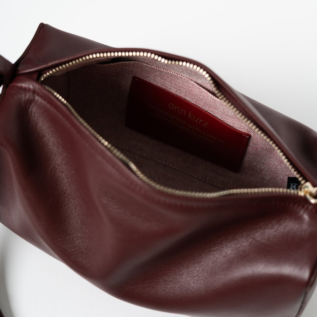 Baguette - Nappa Burgundy - ann kurz