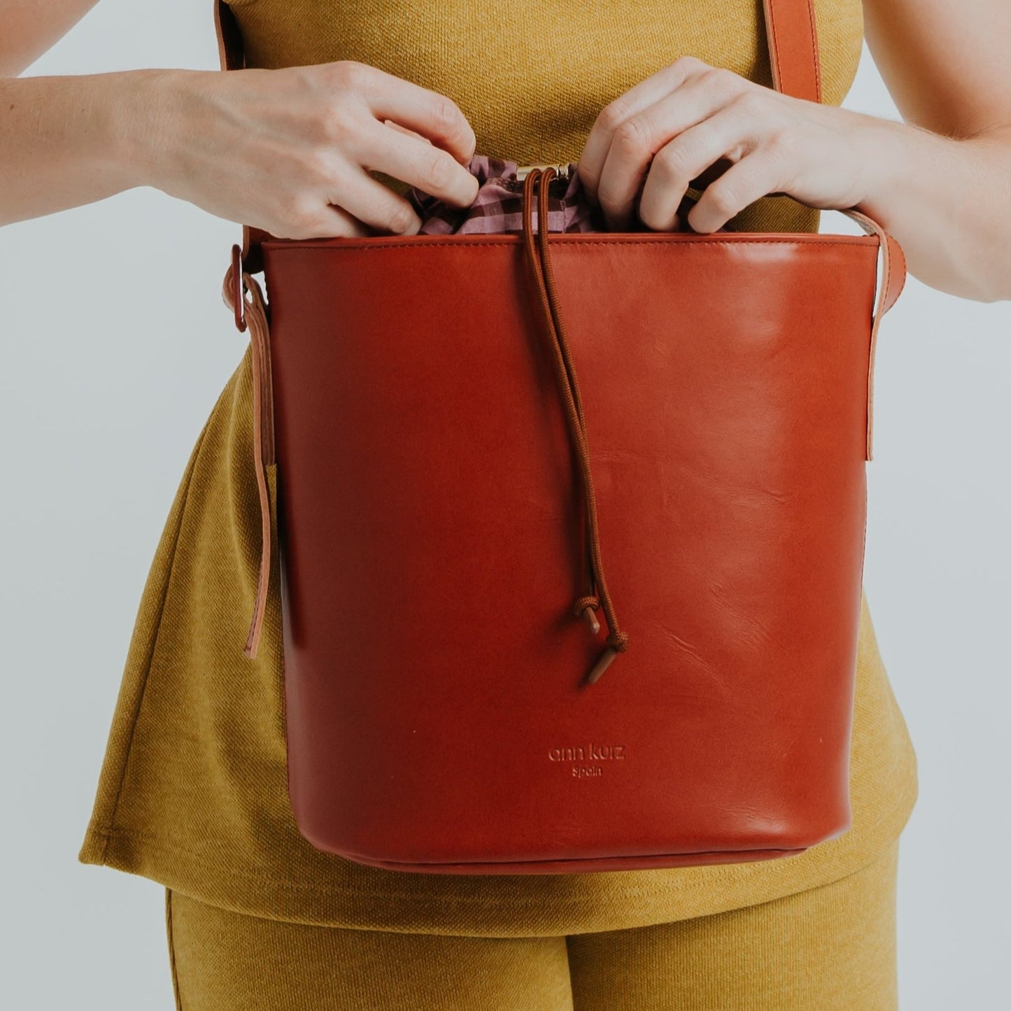 Bucket Bag - Vegetal Smoky Amber - ann kurz