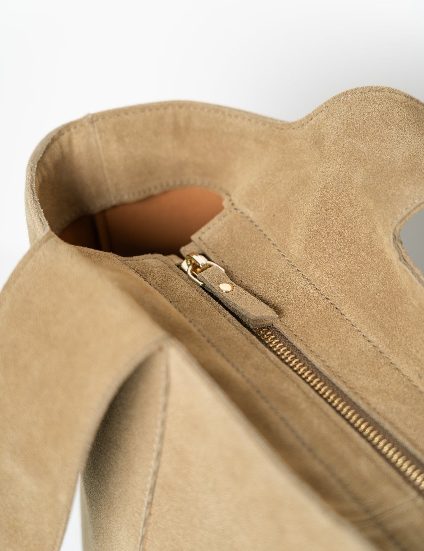 Carryall Shopper - Recycled Suede Taupe - ann kurz