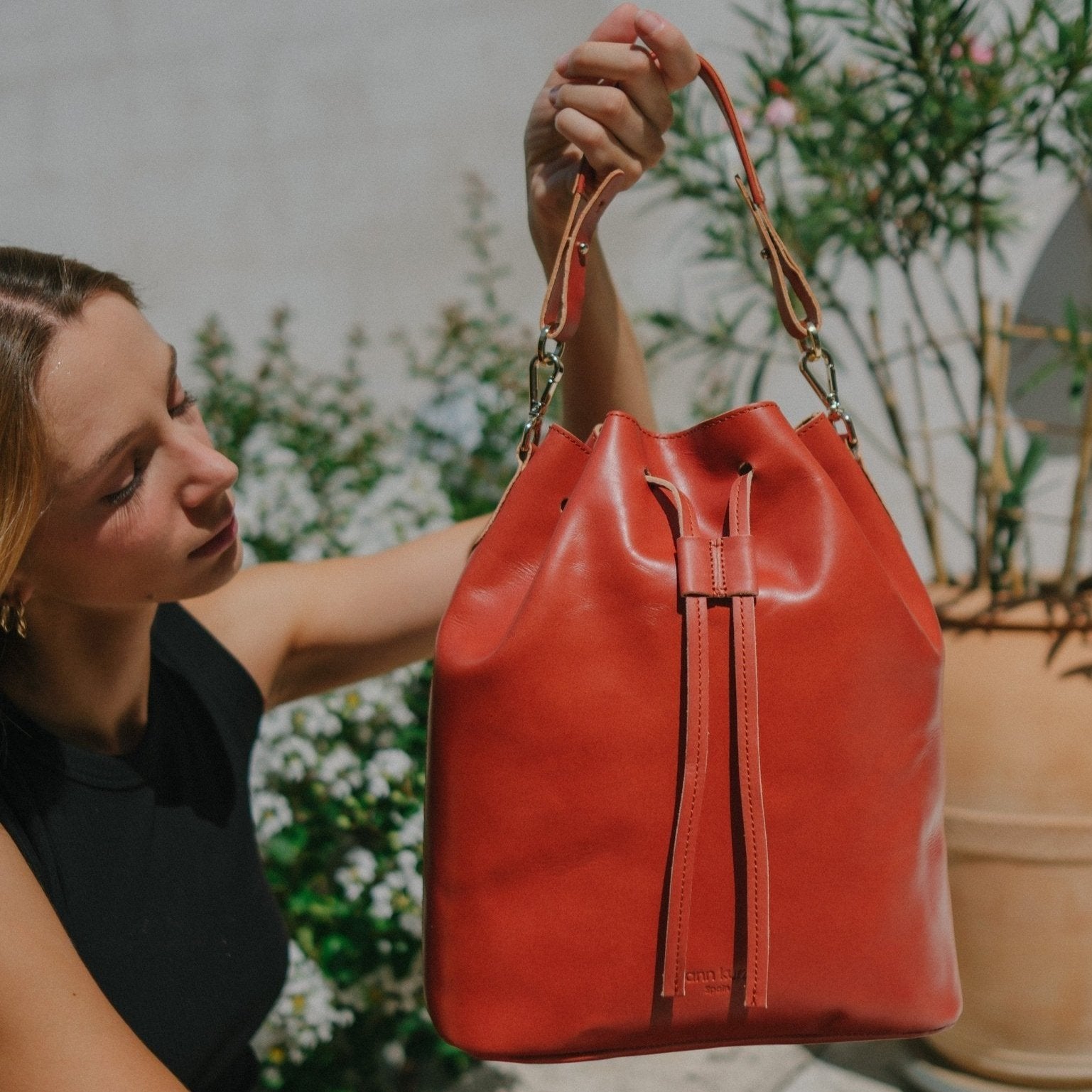 Convertible Saku Bucket Bag - Vegetable Tanned Smoky Amber - ann kurz