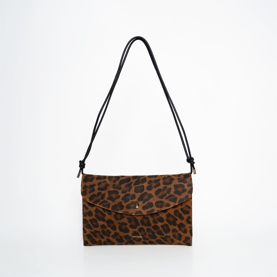 Cute Clutch - Leo Brown - ann kurz