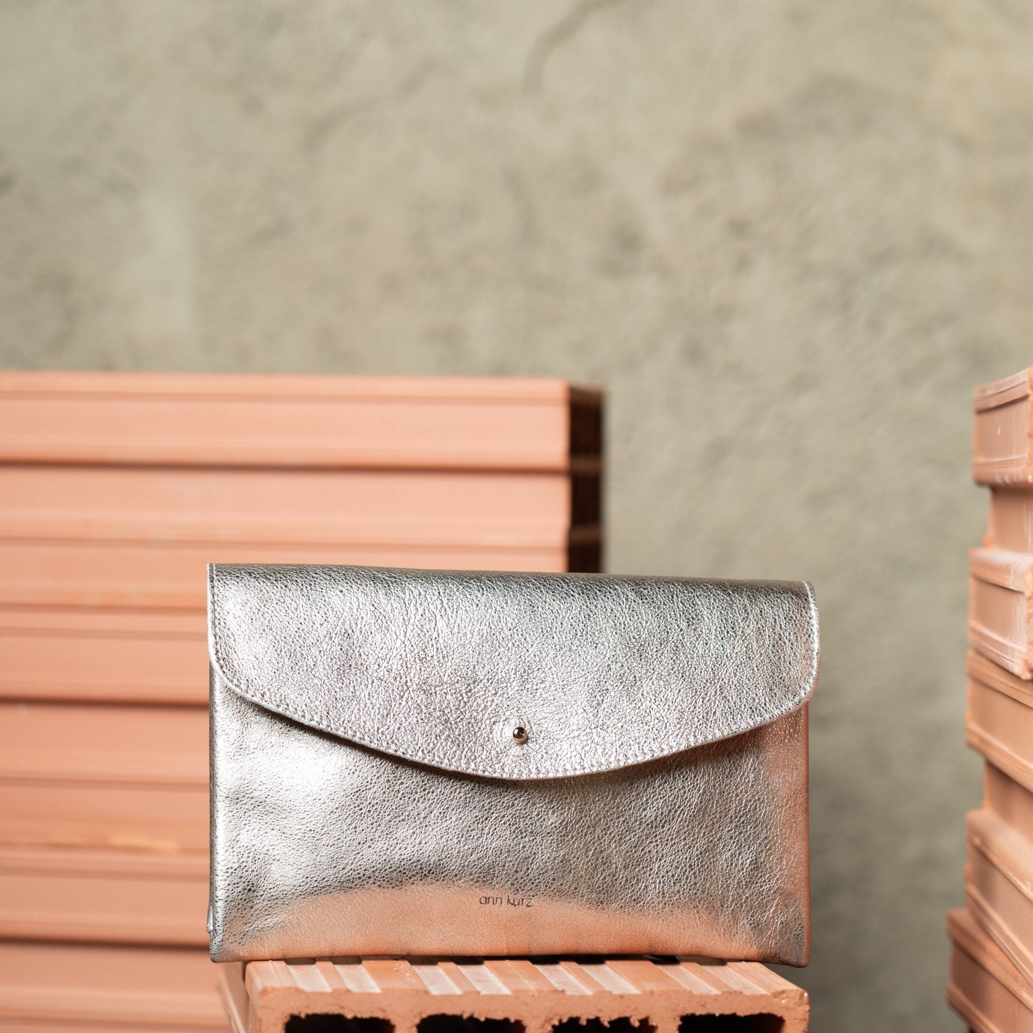 Cute Clutch - Metallic Platin - ann kurz