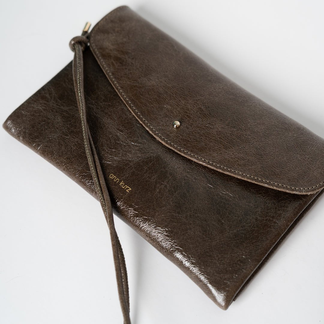 Cute Clutch - Patent Fango - ann kurz
