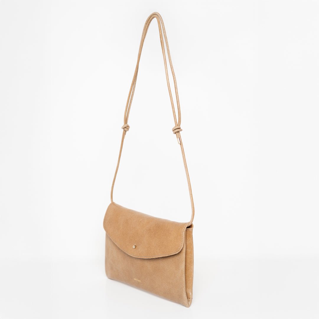 Cute Clutch - Patent Taupe - ann kurz