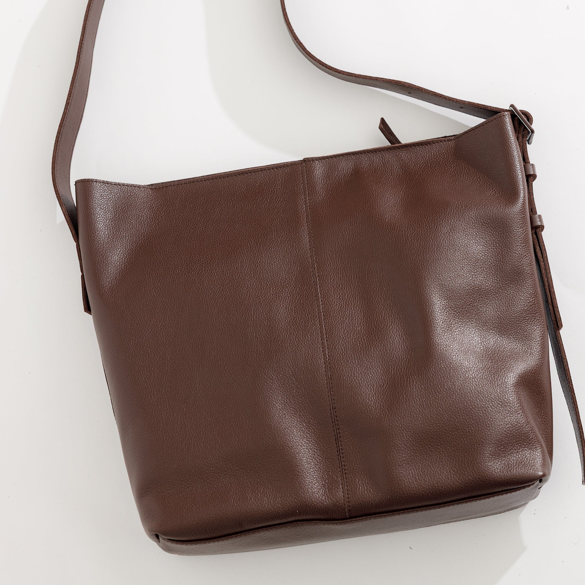 Grande Essential Tote - Narok Mocha - ann kurz