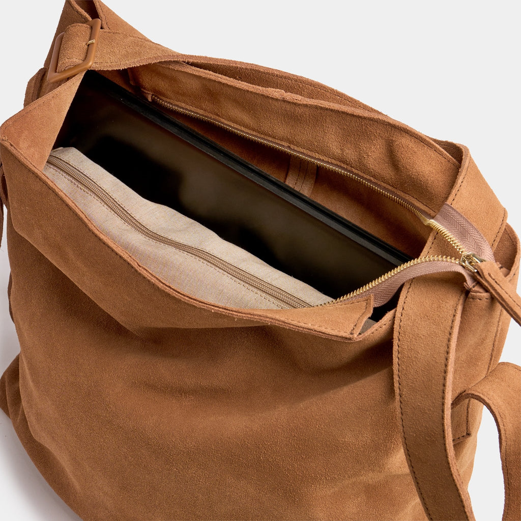 Grande Essential Tote - Suede Dark Nude - ann kurz
