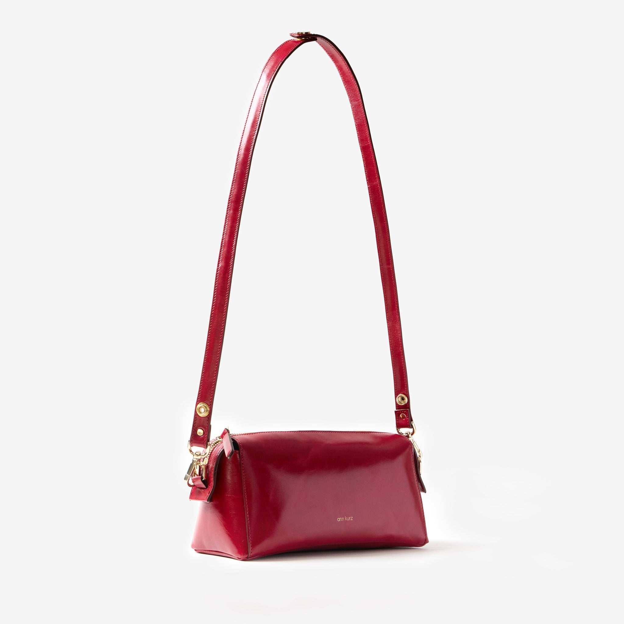 Light Shoulder - Shiny Nappa Rubino Red - ann kurz
