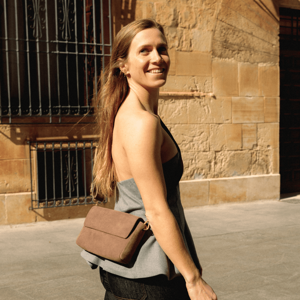 Pack Large Shape Shoulder Bag - Suede Fango - ann kurz