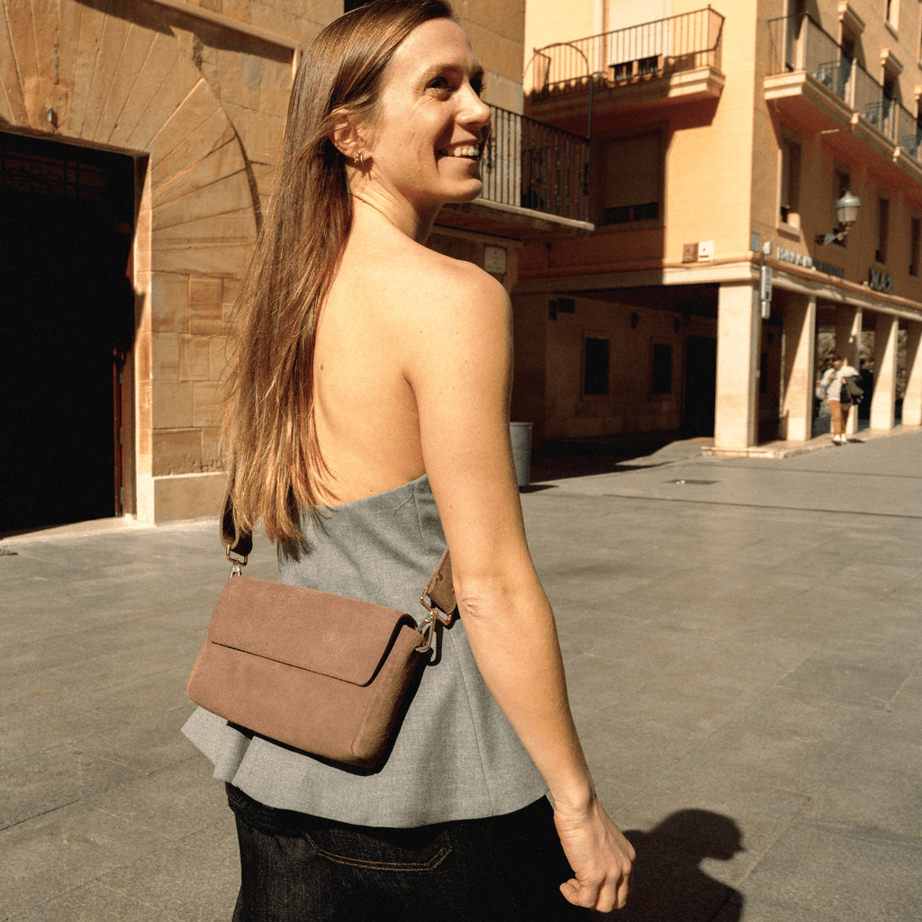 Pack Large Shape Shoulder Bag - Suede Fango - ann kurz