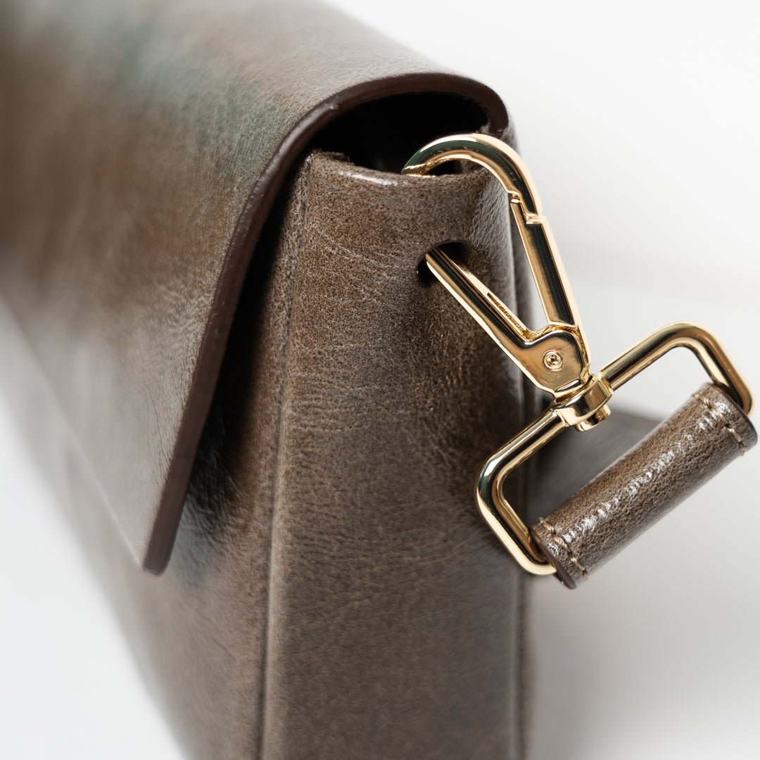 Pack Large with 2 Straps - Patent Fango - ann kurz