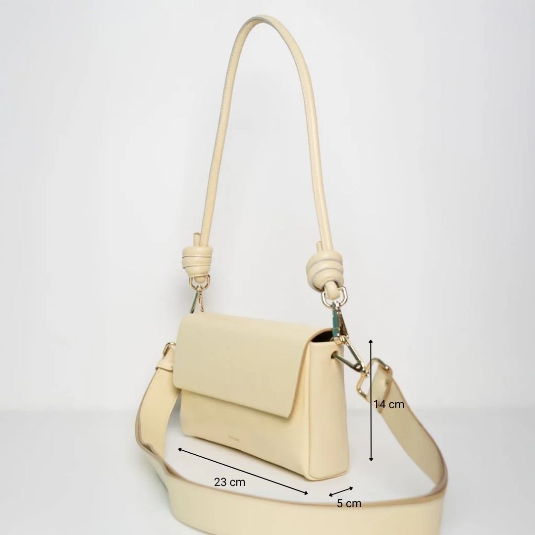 Pack Large with 2 Straps - Shiny Nappa Burro - ann kurz