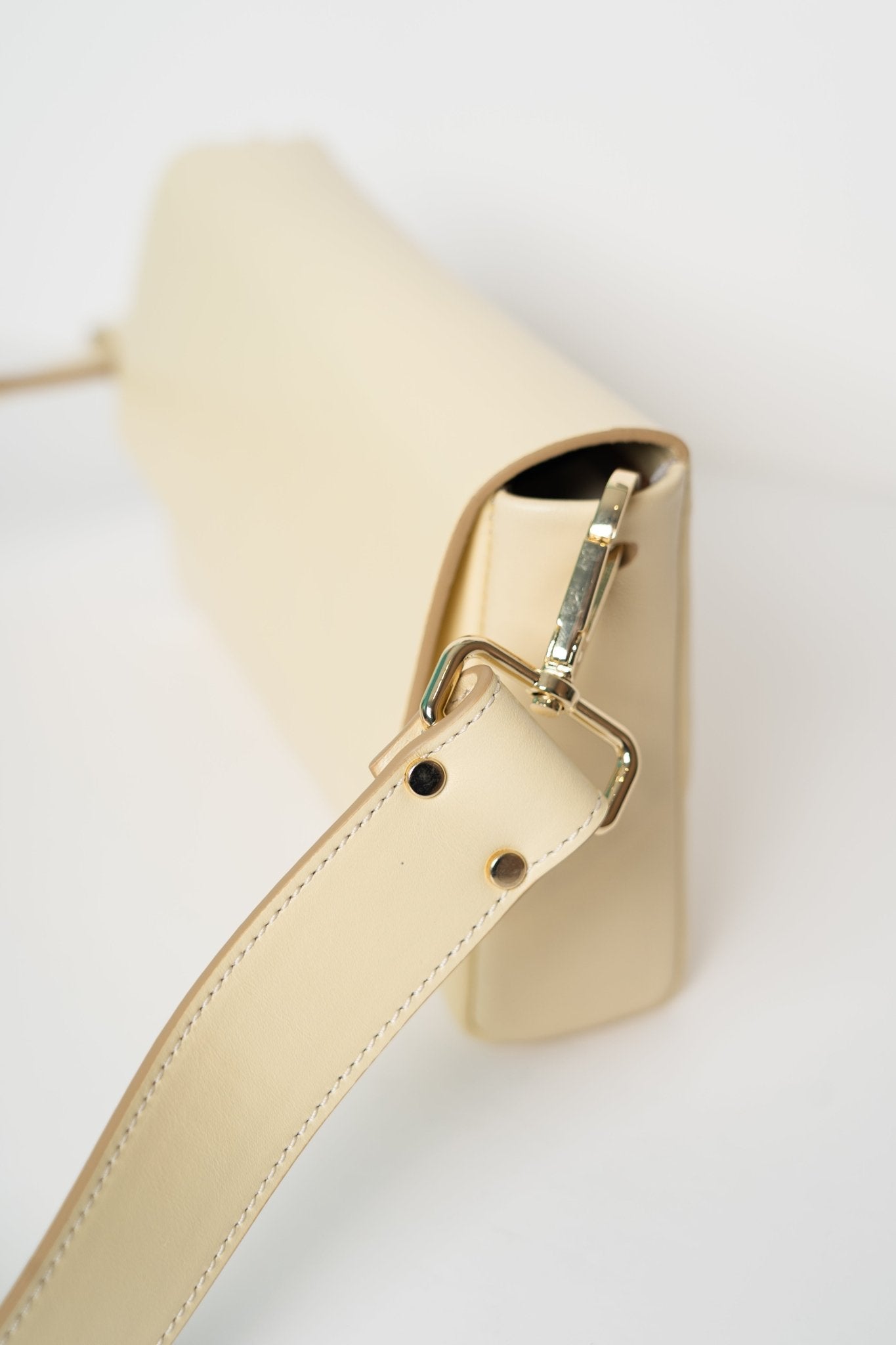 Pack Large with 2 Straps - Shiny Nappa Burro - ann kurz