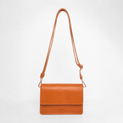 Perfect Square - Nappa Cuero - ann kurz