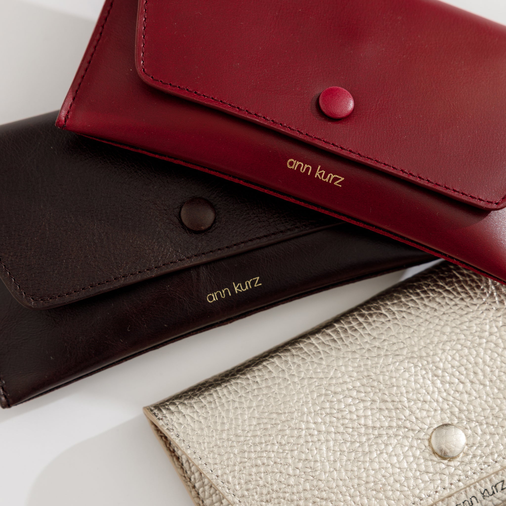 Pretty Envelope - Shiny Leather Wine - ann kurz