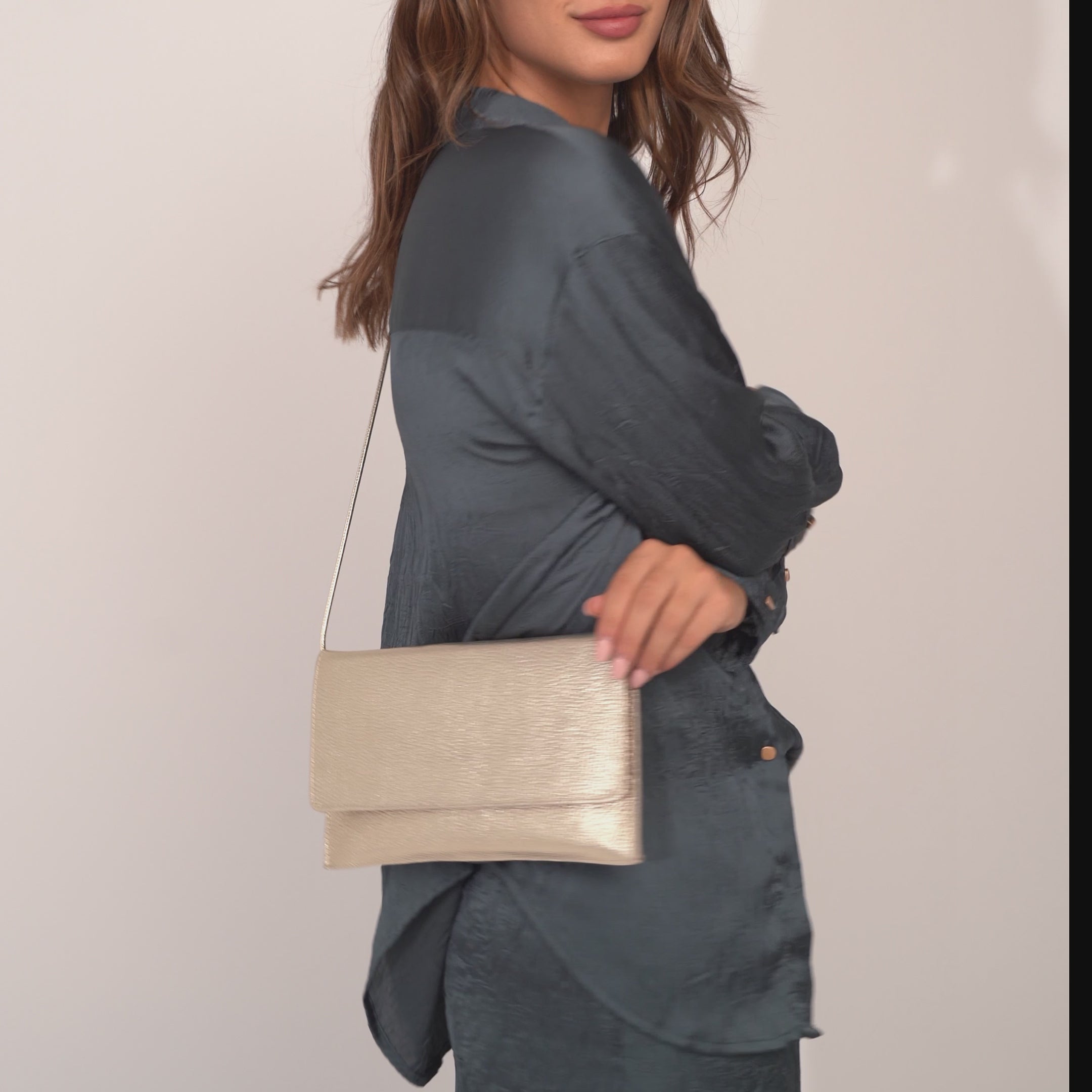 Thin Clutch - Metallic Champagne