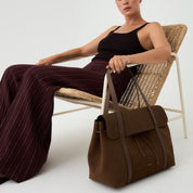 The Greatest Shopper - Suede Fango - ann kurz