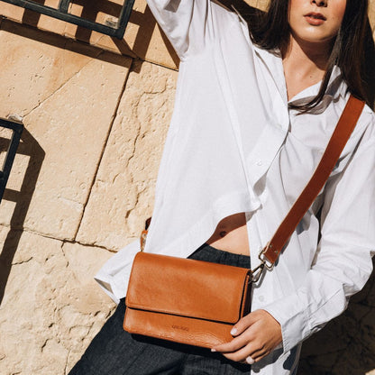 The Perfect Square Crossbody Bag - Nappa Cuero - ann kurz