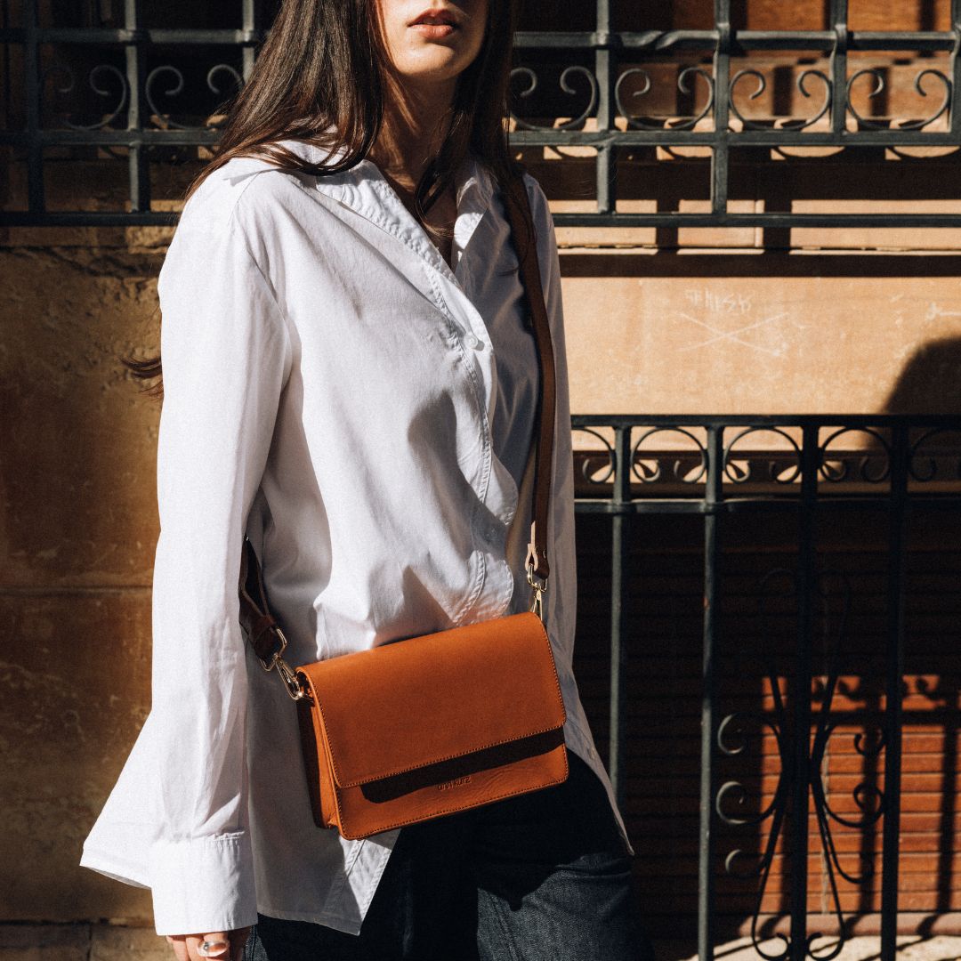 The Perfect Square Crossbody Bag - Nappa Cuero - ann kurz