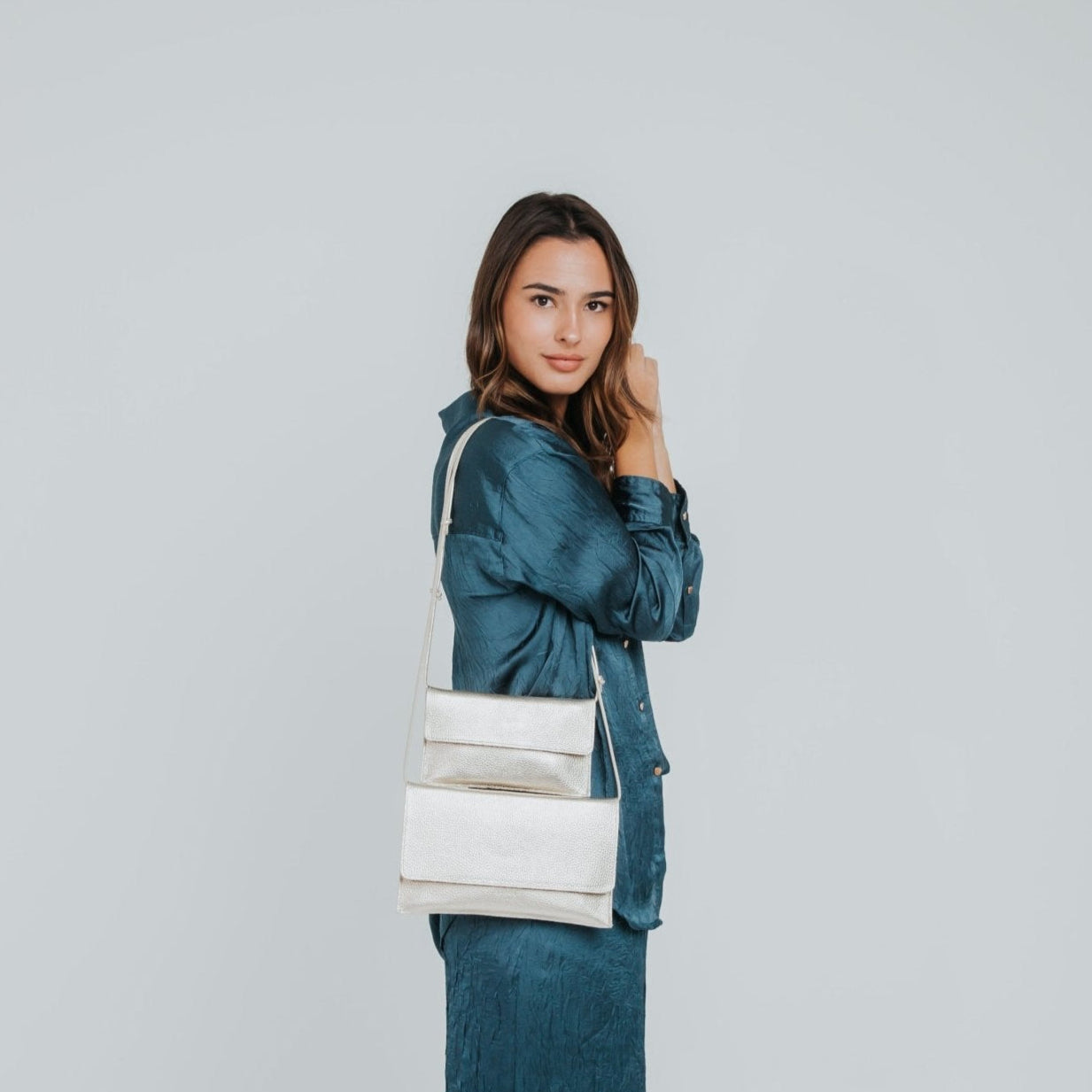 Thin Clutch - Metallic Champagne - ann kurz