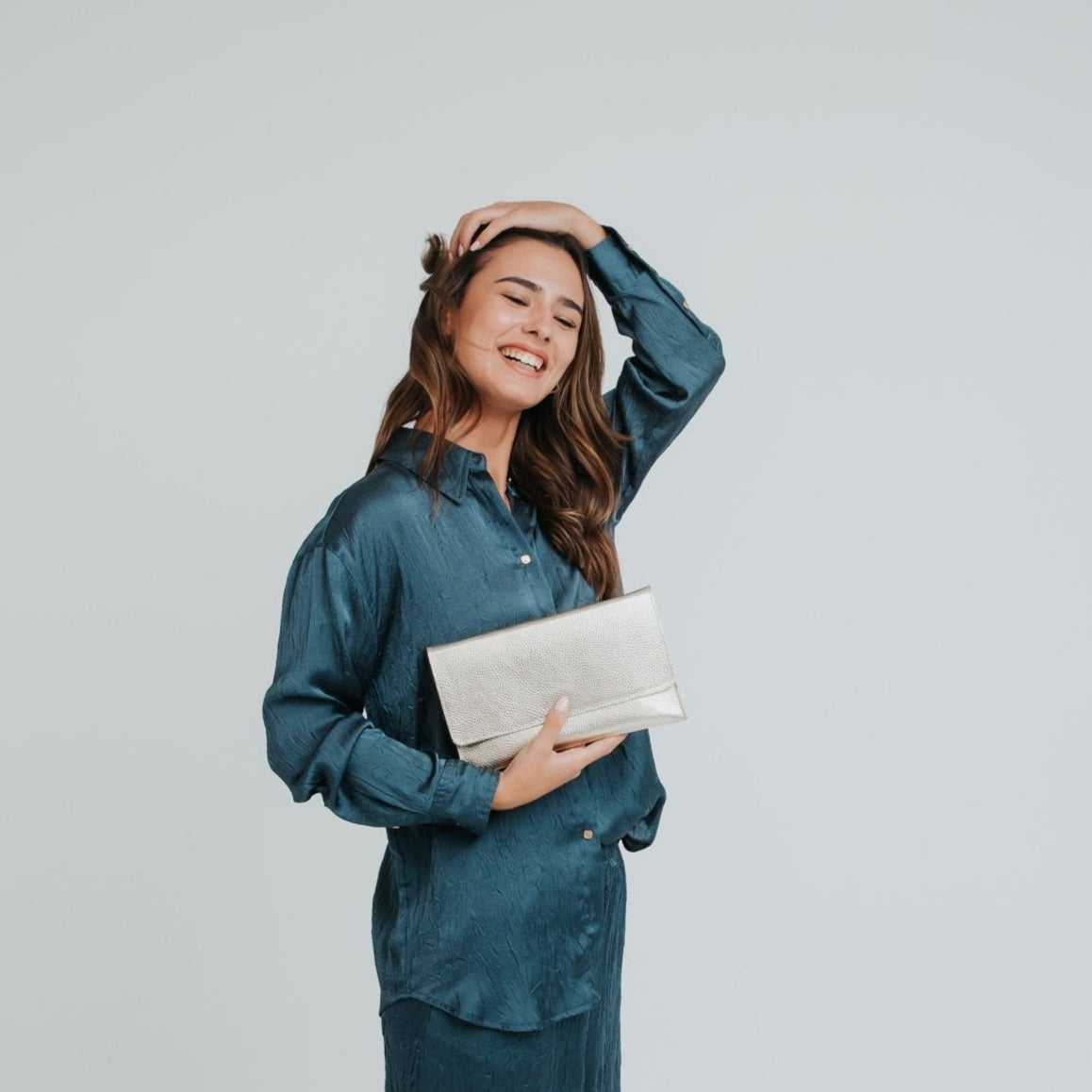 Thin Clutch - Metallic Champagne - ann kurz