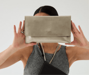 Thin Clutch - Metallic Gold - ann kurz