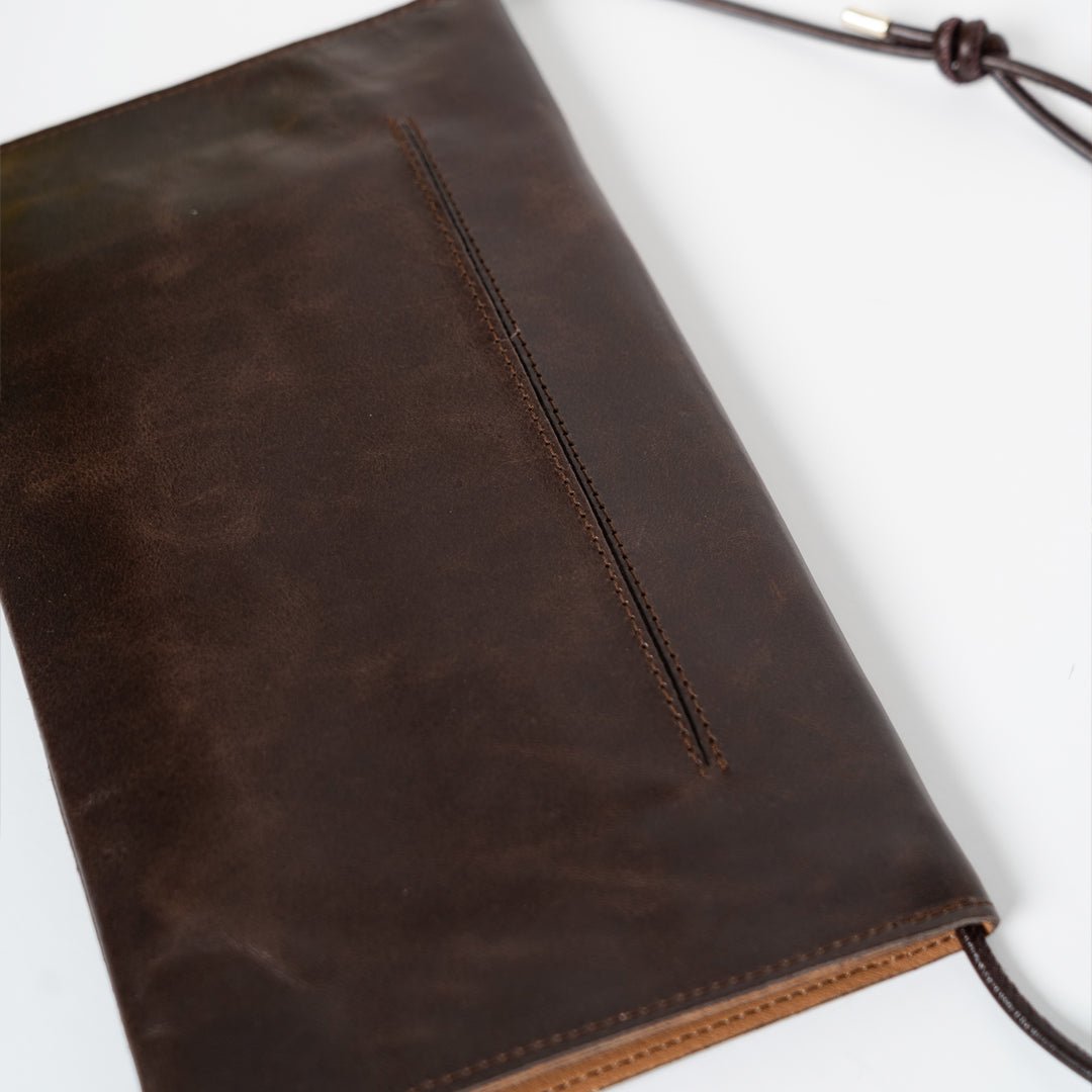 Thin Clutch - Shiny Nappa Mocha - ann kurz