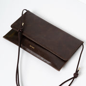 Thin Clutch - Shiny Nappa Mocha