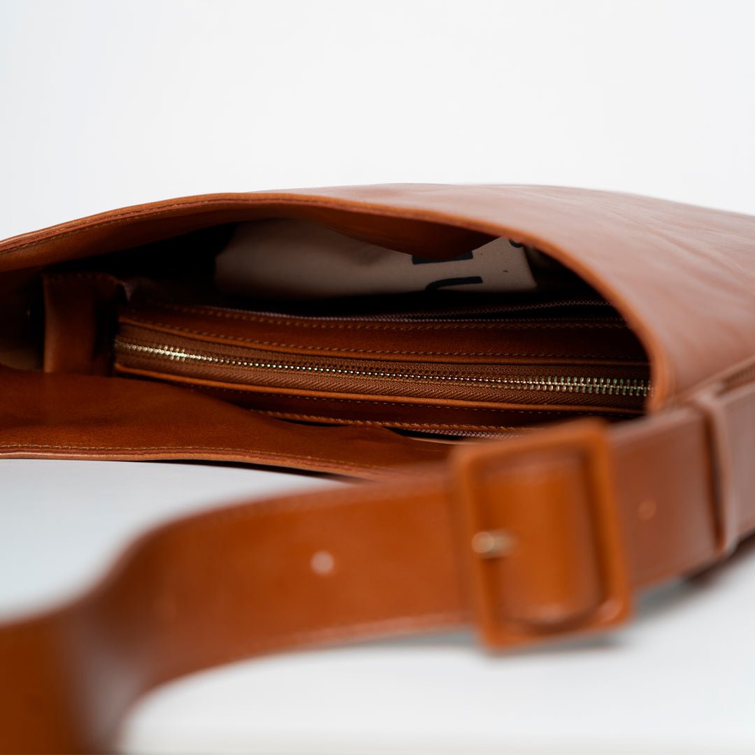 Versatile Hobo - Nappa Brown - ann kurz