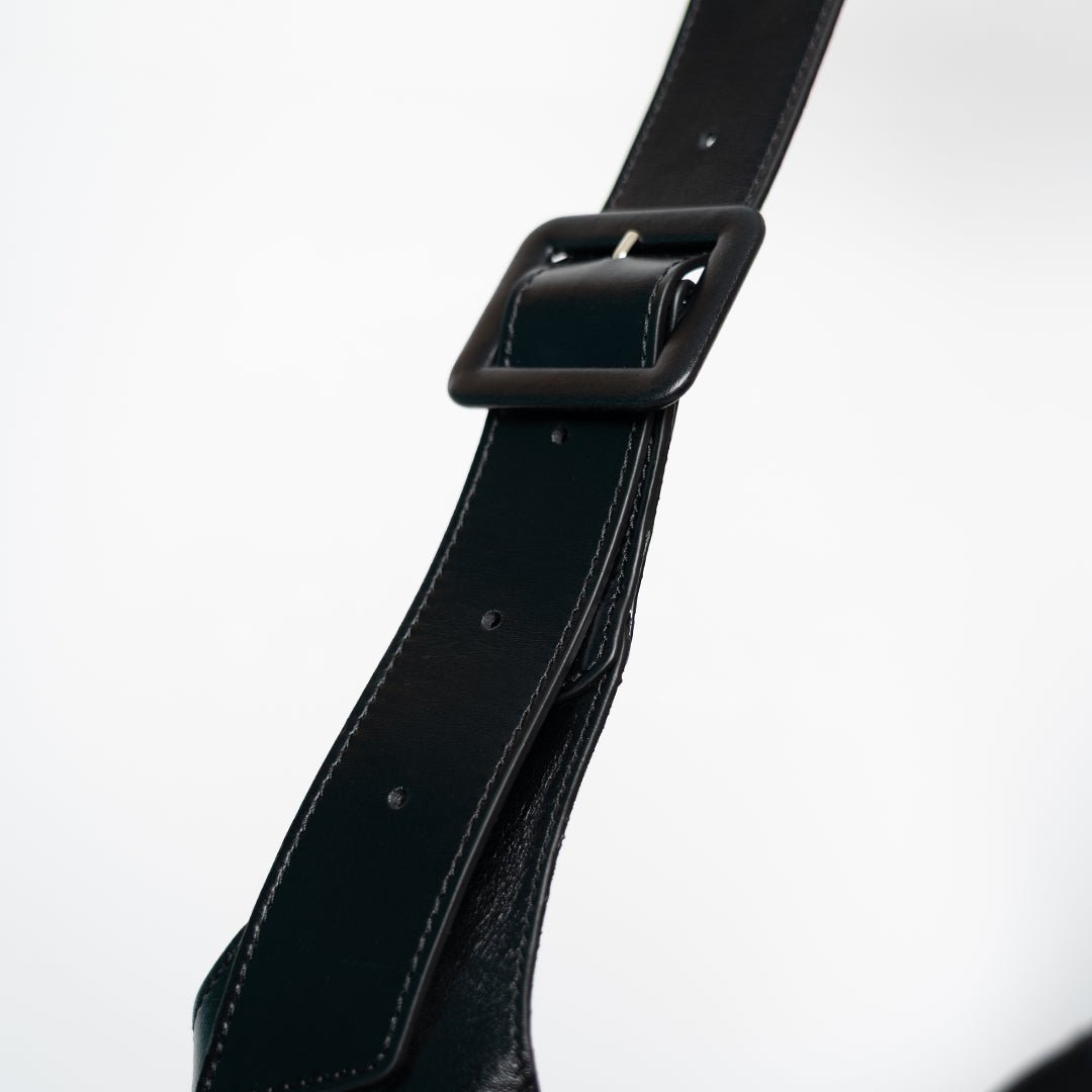 Vertical Shopper - Suede Mix Black - ann kurz