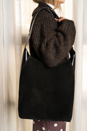 Vertical Shopper - Suede Mix Black - ann kurz