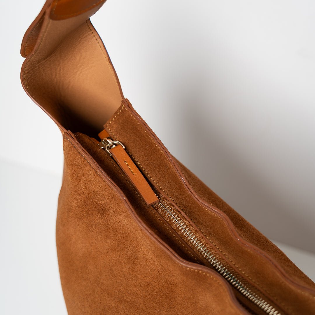 Vertical Shopper - Suede Mix Brown - ann kurz